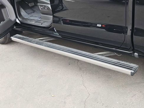 Used 2025 GMC Sierra 1500 Denali w/ Denali Reserve Package image 40