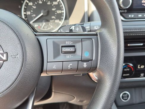 Certified 2023 Nissan Rogue SV AWD/4WD image 17