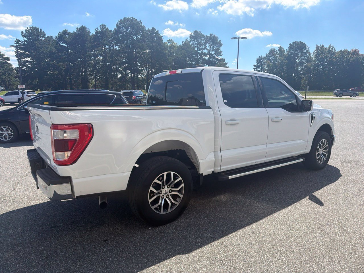 Used 2022 Ford F150 Lariat w/ Equipment Group 501A Mid AWD/4WD image 7