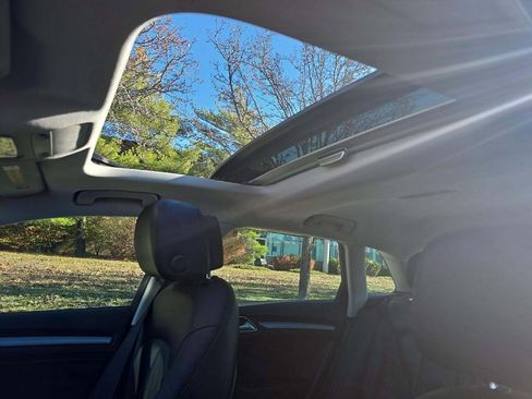 Used 2016 Audi A3 e-tron Premium Plus w/ Premium Plus Package image 10