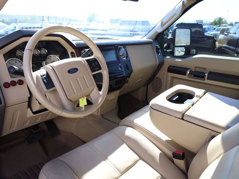 Used 2010 Ford F250 Lariat AWD/4WD image 12