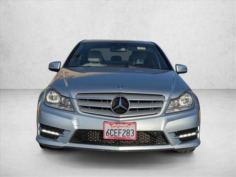 Used 2013 Mercedes-Benz C 250 C 250 Sport image 2