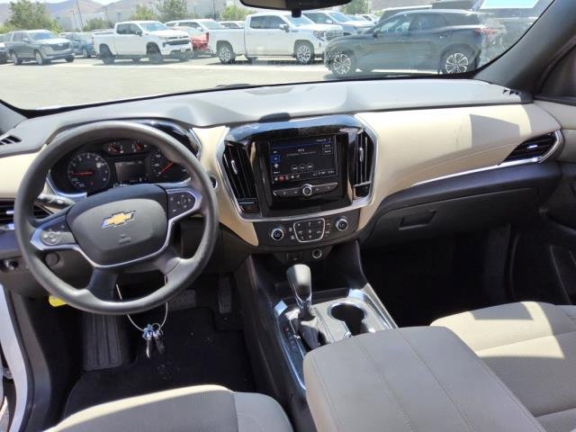 Used 2022 Chevrolet Traverse LS FWD image 3