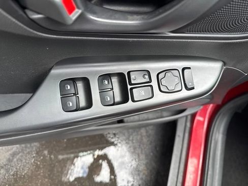 Used 2021 Hyundai Kona SE AWD/4WD image 8