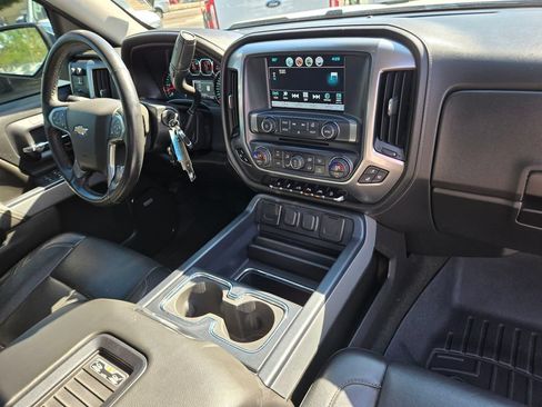 Used 2017 Chevrolet Silverado 1500 LTZ Z71 w/ LTZ Plus Package AWD/4WD image 10