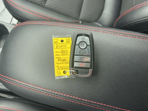 Used 2023 Ford Escape ST-Line Select w/ Tech Pack #2 image 20
