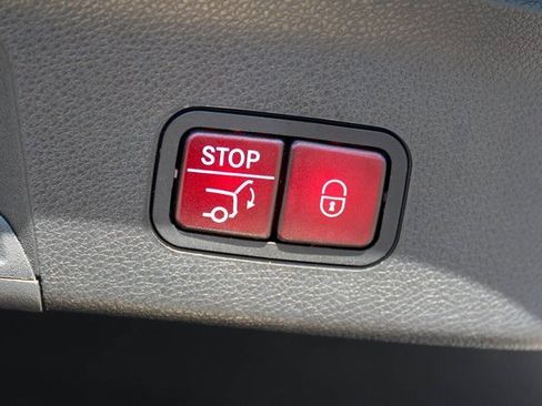 Used 2019 Mercedes-Benz GLE 43 AMG 4MATIC Coupe image 11