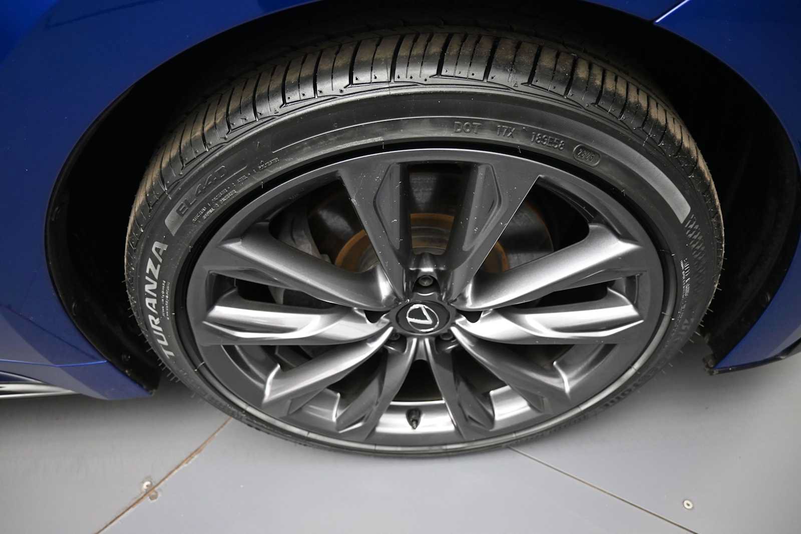 Used 2025 Lexus IS 350 F Sport w/ Navigation Package AWD/4WD image 13