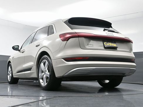 Used 2019 Audi e-tron Premium Plus image 56