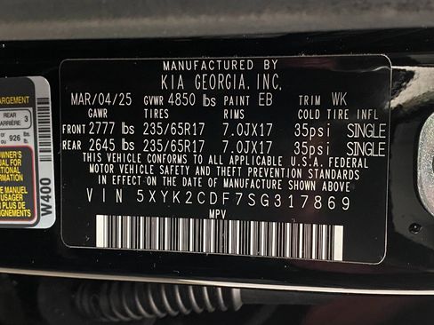 Used 2025 Kia Sportage LX image 30