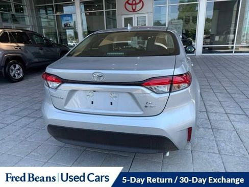 Used 2026 Toyota Corolla LE FWD image 11