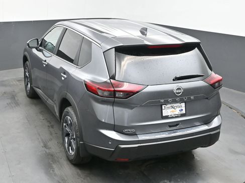 New 2026 Nissan Rogue SV image 34