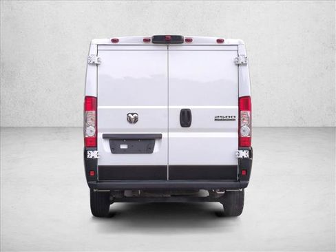 Used 2025 RAM ProMaster 2500 w/ Convenience Group FWD image 7