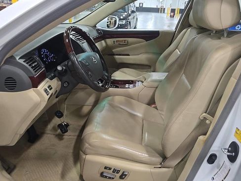 Used 2007 Lexus LS 460 L RWD image 8