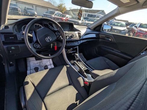 Used 2016 Honda Accord LX image 11