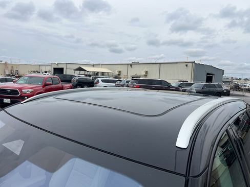 New 2026 Lincoln Nautilus Reserve image 7