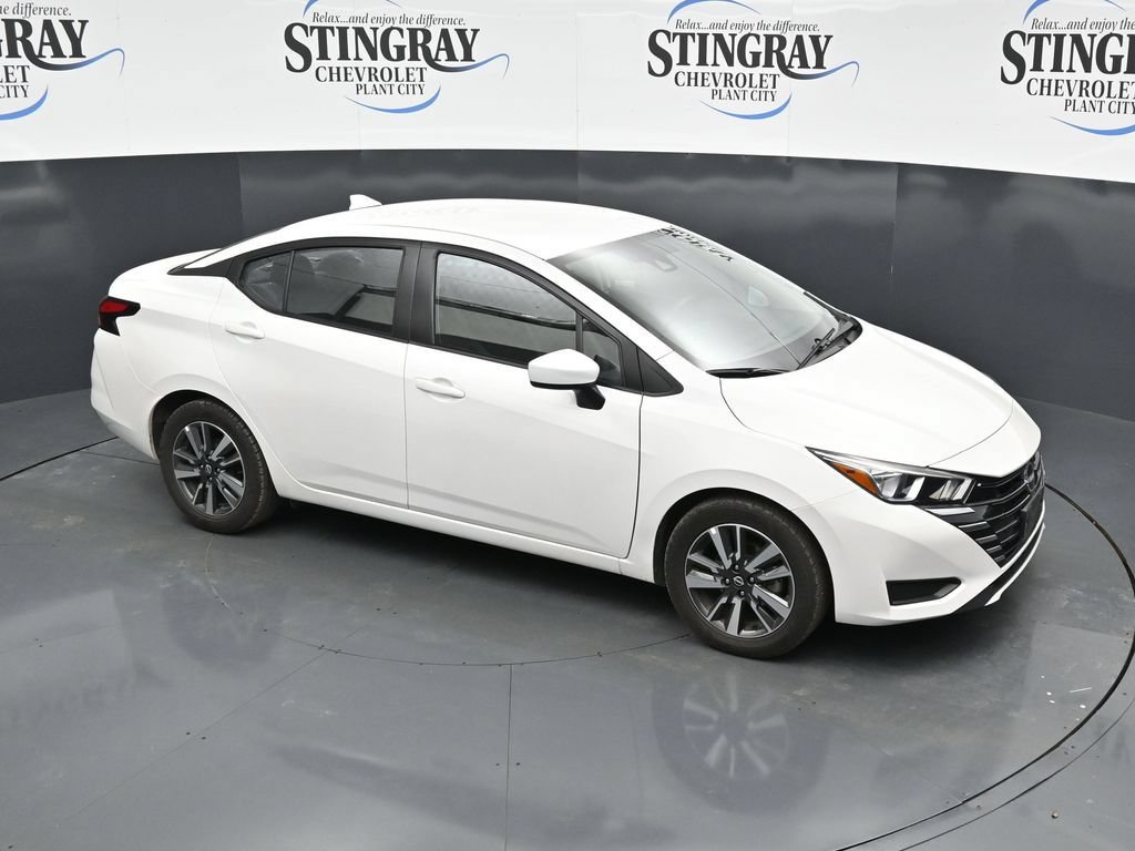 Used 2024 Nissan Versa SV FWD image 18