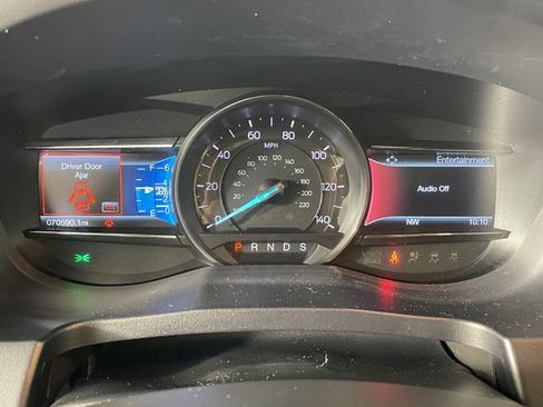 Used 2016 Ford Explorer Sport w/ Equipment Group 401A AWD/4WD image 5