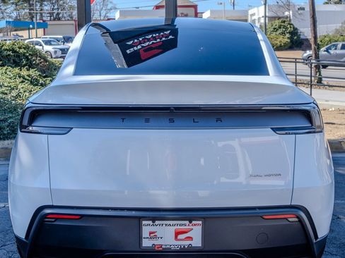 Used 2026 Tesla Model Y Long Range image 23