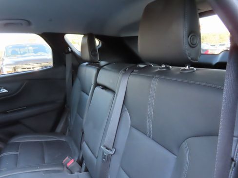 Used 2020 Chevrolet Blazer LT image 29