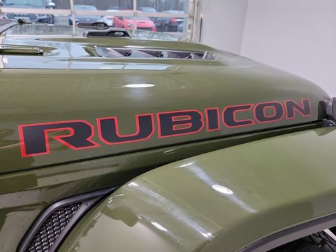 Used 2021 Jeep Wrangler Unlimited Rubicon image 24