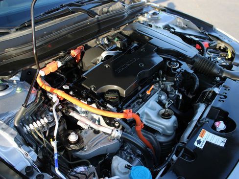 Used 2022 Honda Accord Sport image 37