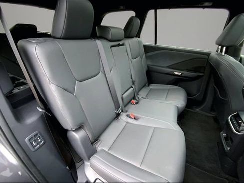 Used 2025 Lexus TX 350 AWD w/ Technology Package image 20