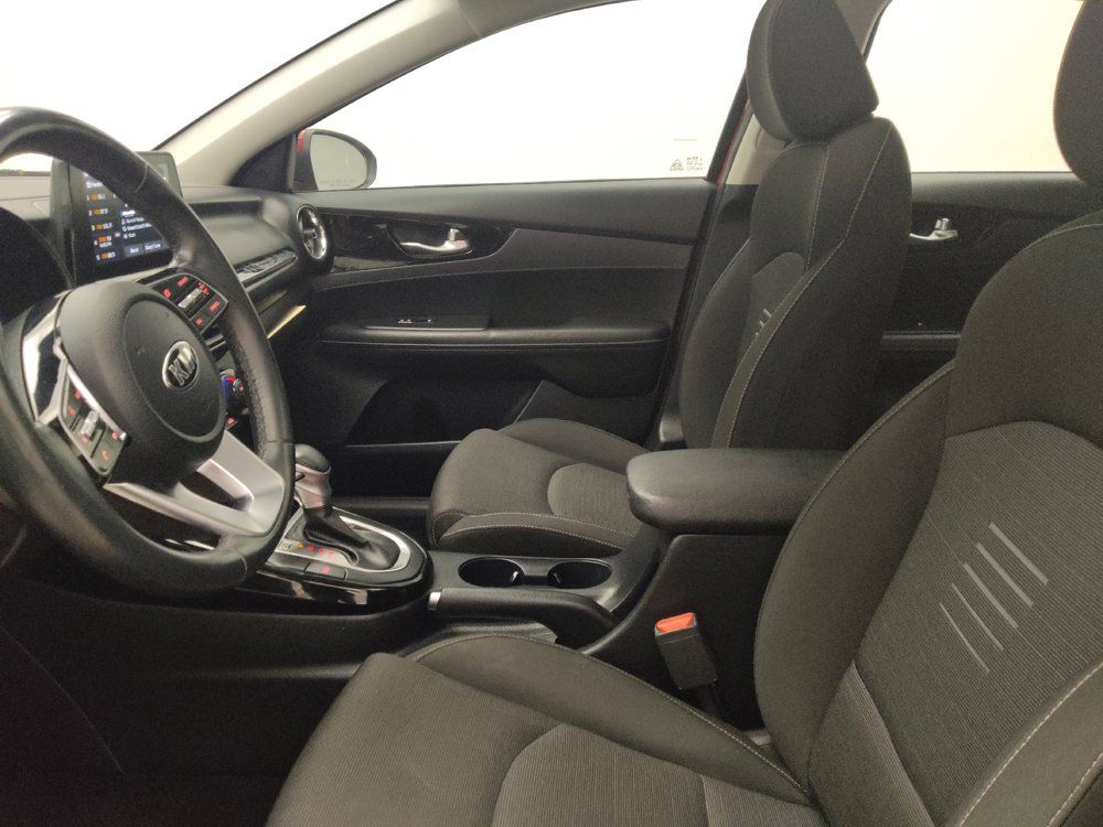 Used 2019 Kia Forte S w/ S Premium Package FWD image 17