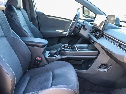 New 2026 Toyota C-HR AWD/4WD image 20