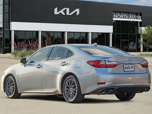 Used 2018 Lexus ES 350 image 5