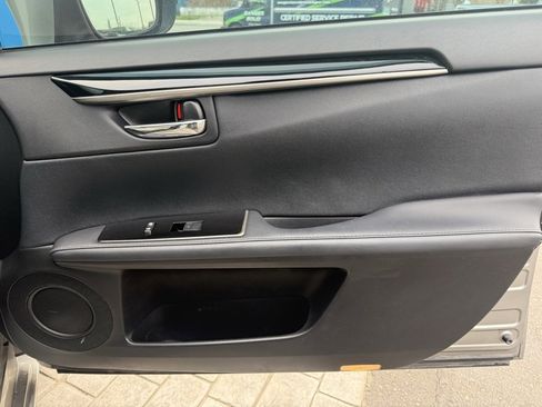 Used 2018 Lexus ES 350 image 14