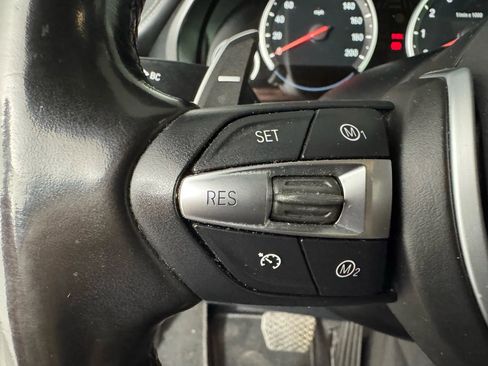 Used 2018 BMW X6 M image 16