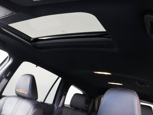 Used 2022 Honda Pilot TrailSport image 19