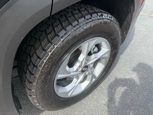 Used 2022 Hyundai Tucson SEL w/ Cargo Package image 10