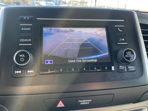 Used 2017 Honda Ridgeline RTL image 22