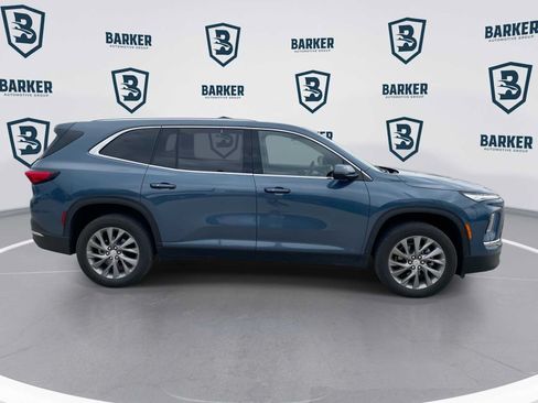 Used 2026 Buick Enclave Preferred FWD image 10