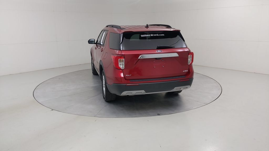 Certified 2022 Ford Explorer XLT w/ Equipment Group 202A AWD/4WD image 16