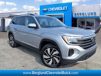 Used 2025 Volkswagen Atlas SE