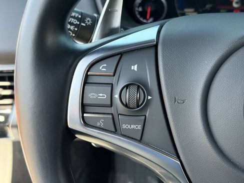 Used 2017 Acura NSX AWD/4WD image 9