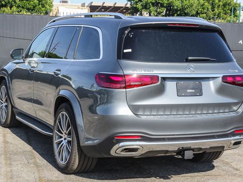 New 2026 Mercedes-Benz GLS 580 4MATIC image 6