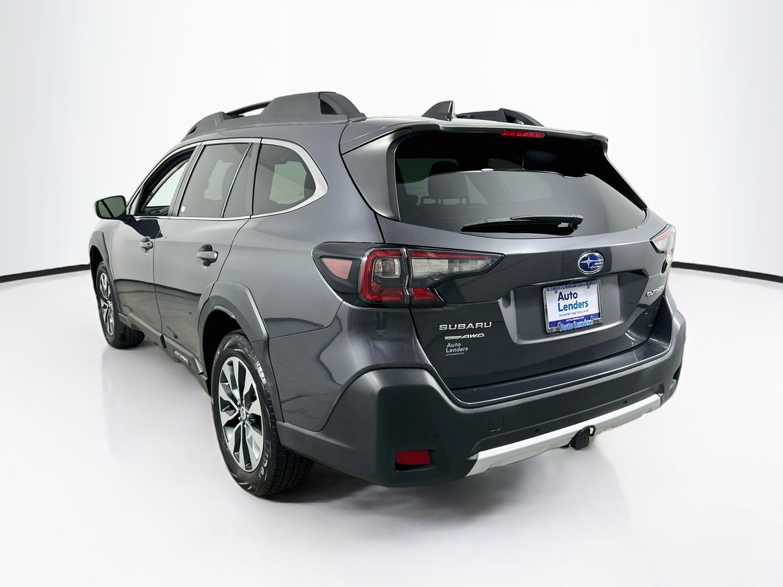 Used 2024 Subaru Outback Limited AWD/4WD image 7