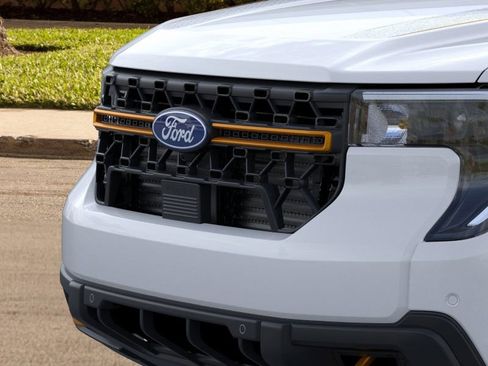 New 2026 Ford Maverick Tremor image 18