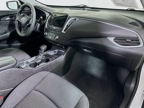 Used 2023 Chevrolet Malibu LT w/ Driver Confidence Package FWD image 28