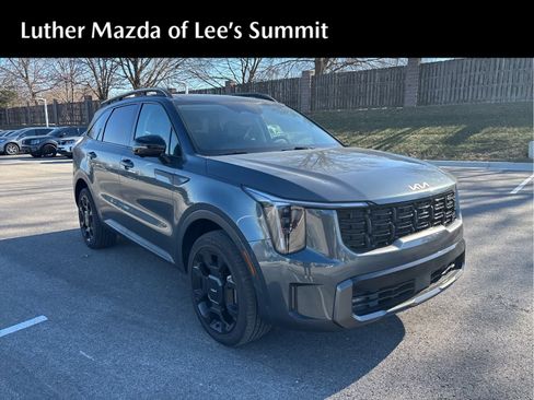 Used 2024 Kia Sorento SX image 1