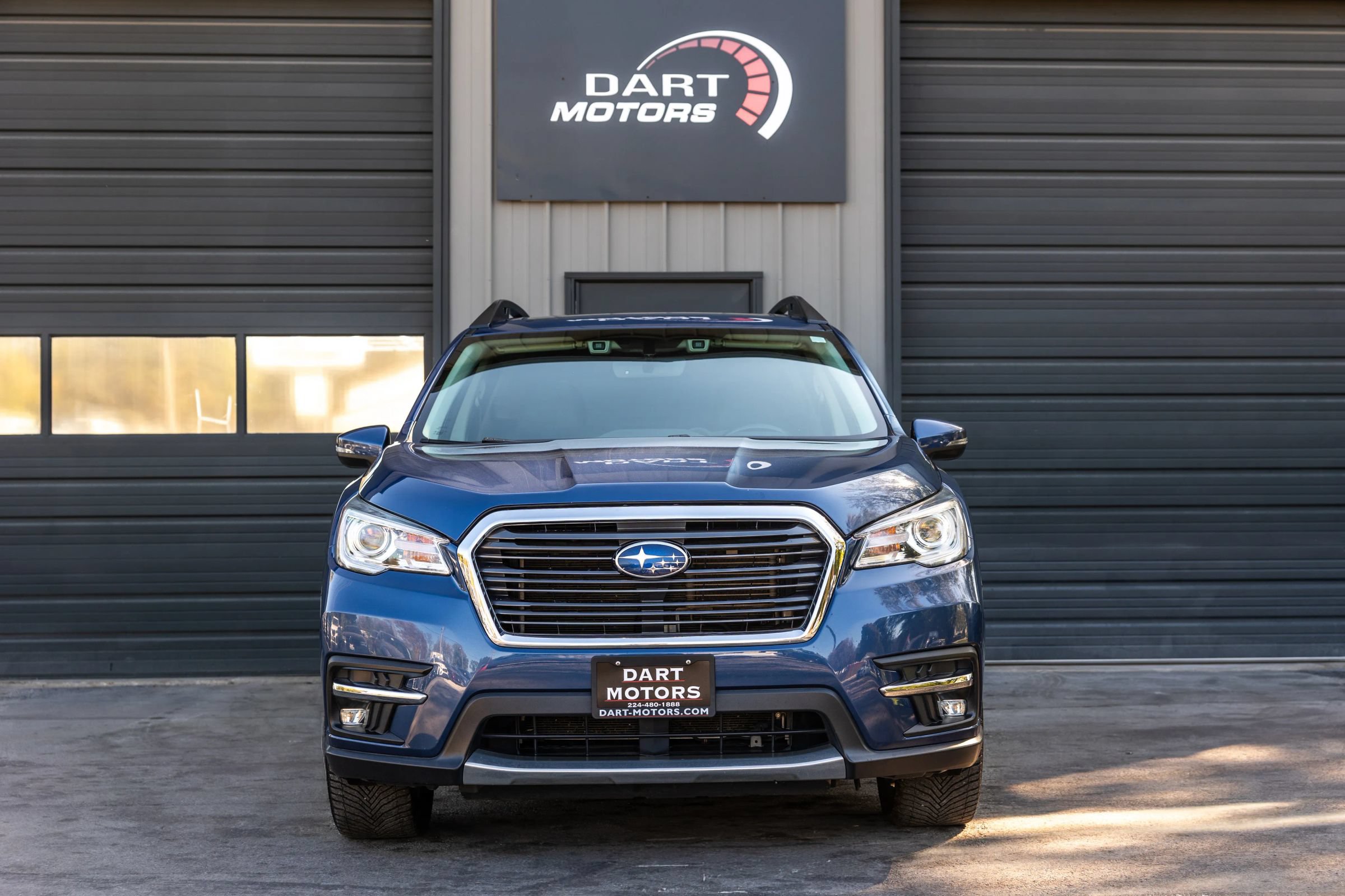 Used 2021 Subaru Ascent Limited w/ Technology Package AWD/4WD image 2