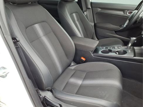 Used 2023 Honda Civic Sport image 13