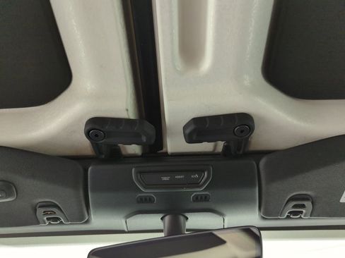 Used 2023 Jeep Wrangler Altitude image 29