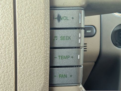 Used 2007 Ford F150 King Ranch image 21