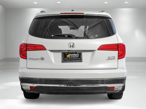 Used 2018 Honda Pilot Elite image 8