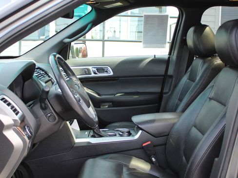 Used 2013 Ford Explorer Limited AWD/4WD image 13